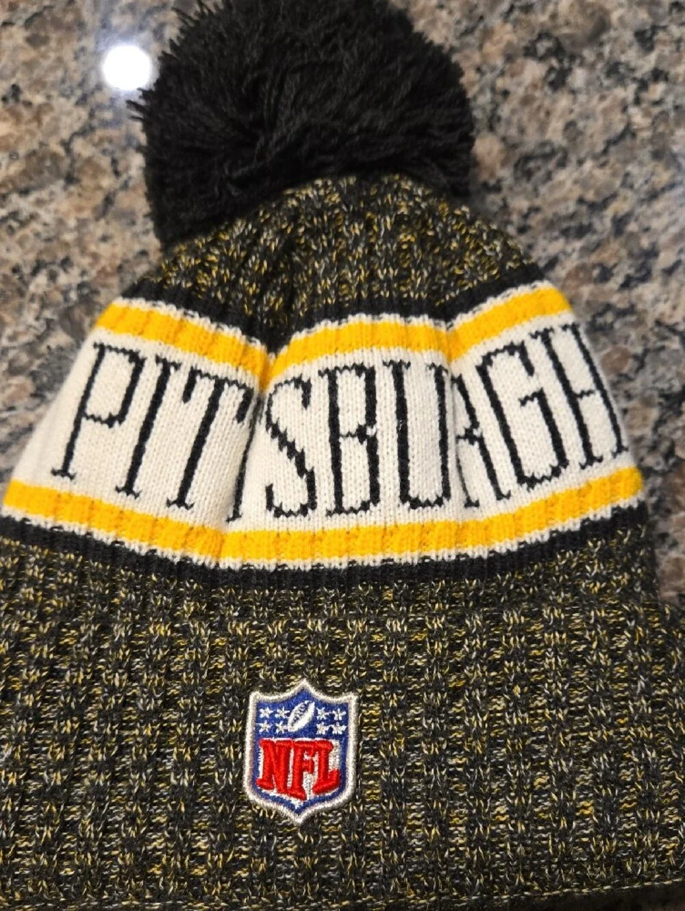 Authentic New Era Pittsburgh Steelers Sport Knit Beanie Cold Weather Hat